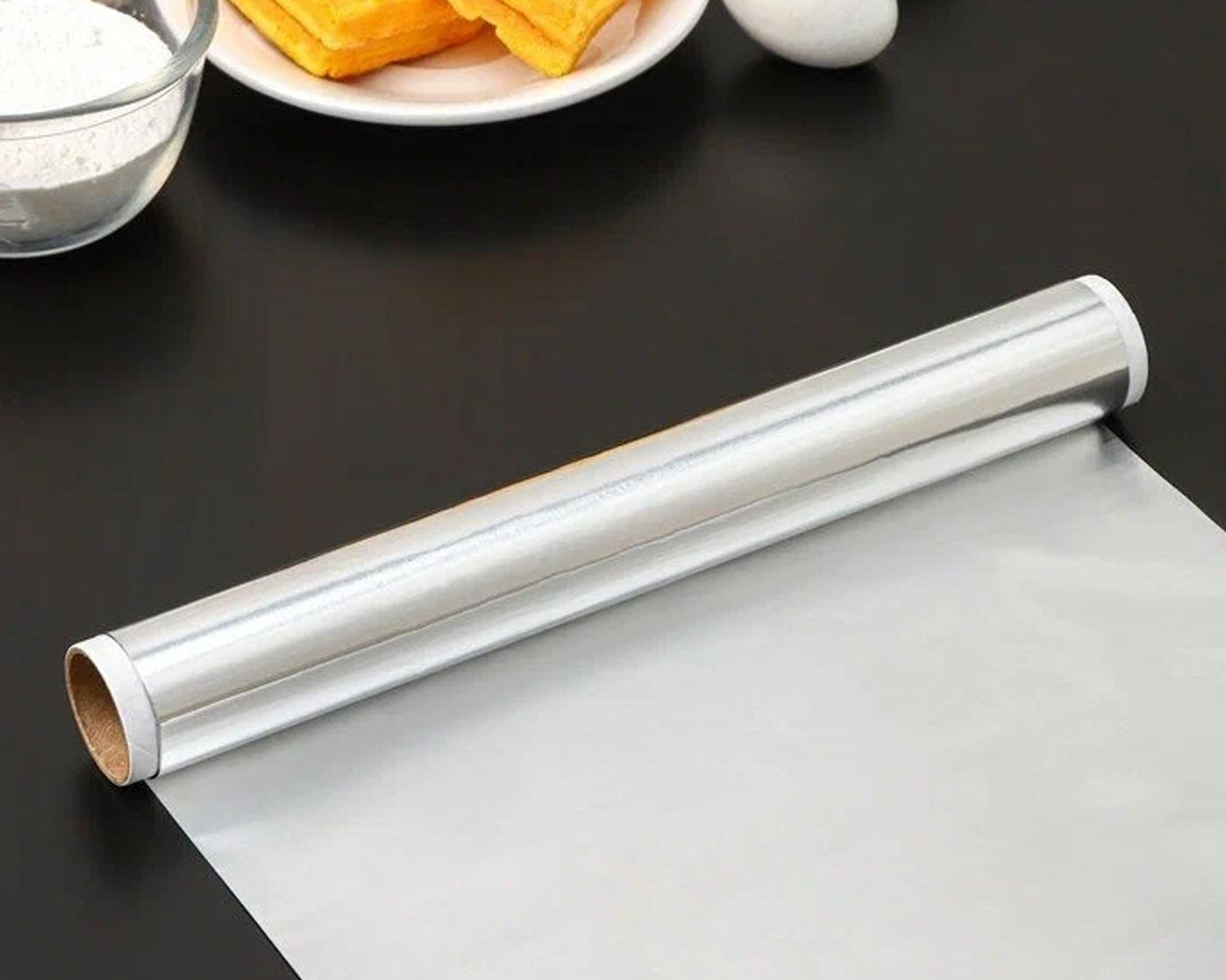 Premium Quality Food Grade Aluminum Foil Roll Heavy Duty Non Stick Thick Aluminum Foil Sheet Baking Grilling Tool 72Mtr (1Pc)