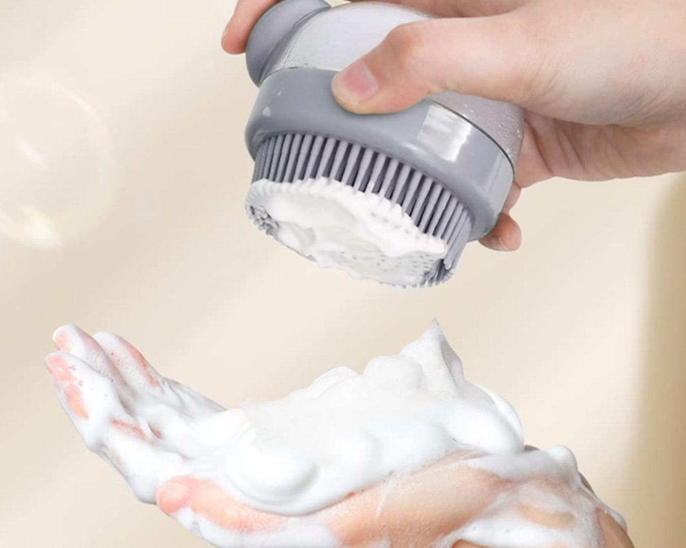 Exfoliating Scalp Massager Brush