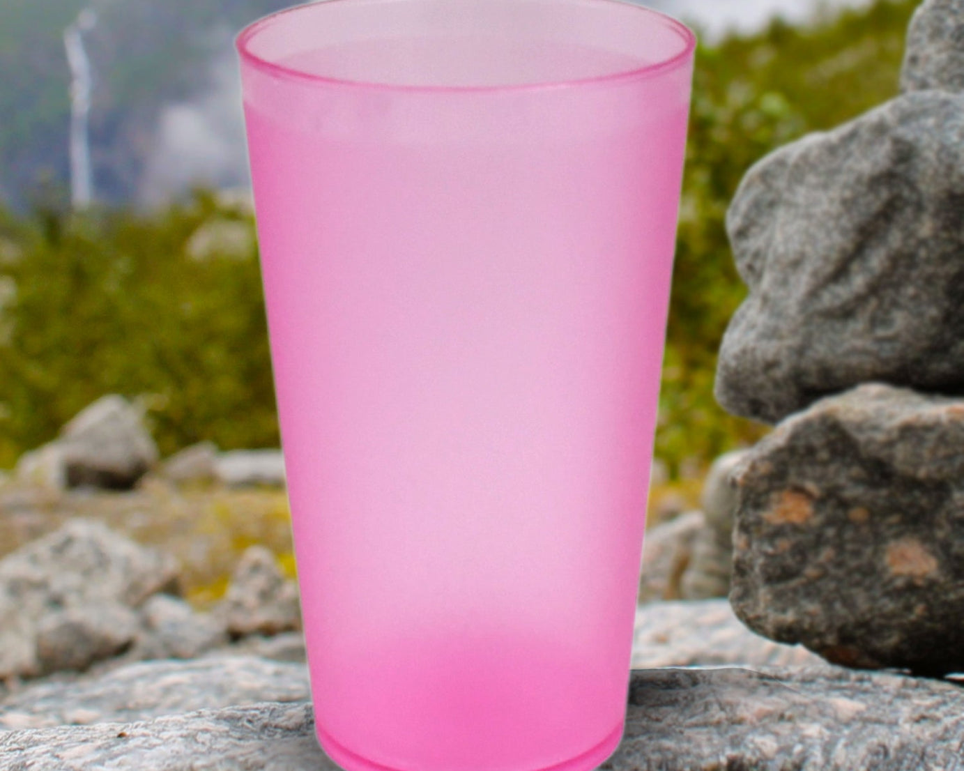 High-quality large glasses for versatile use, ideal for water and drinks.