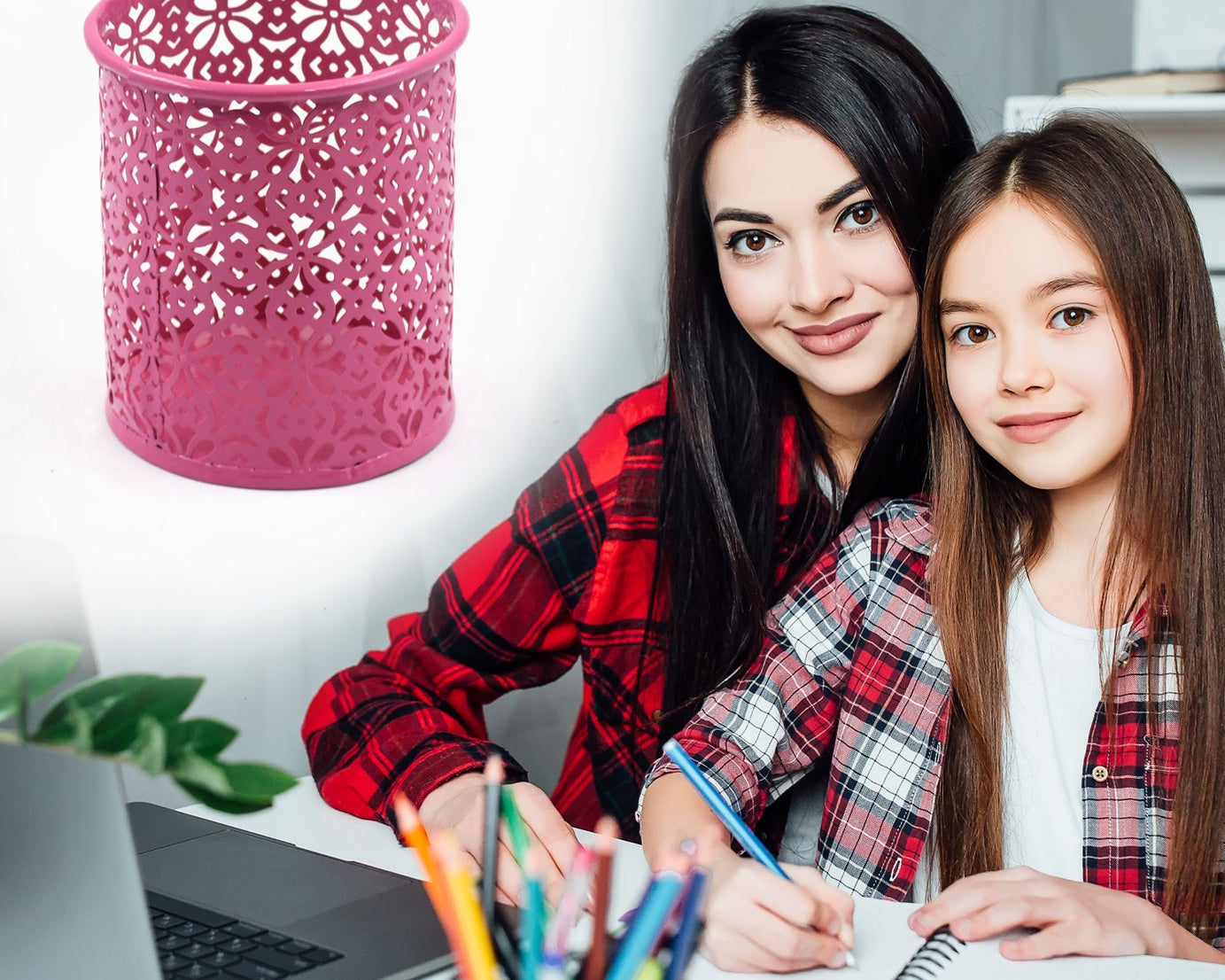 Metal Pen & Pencil Holder