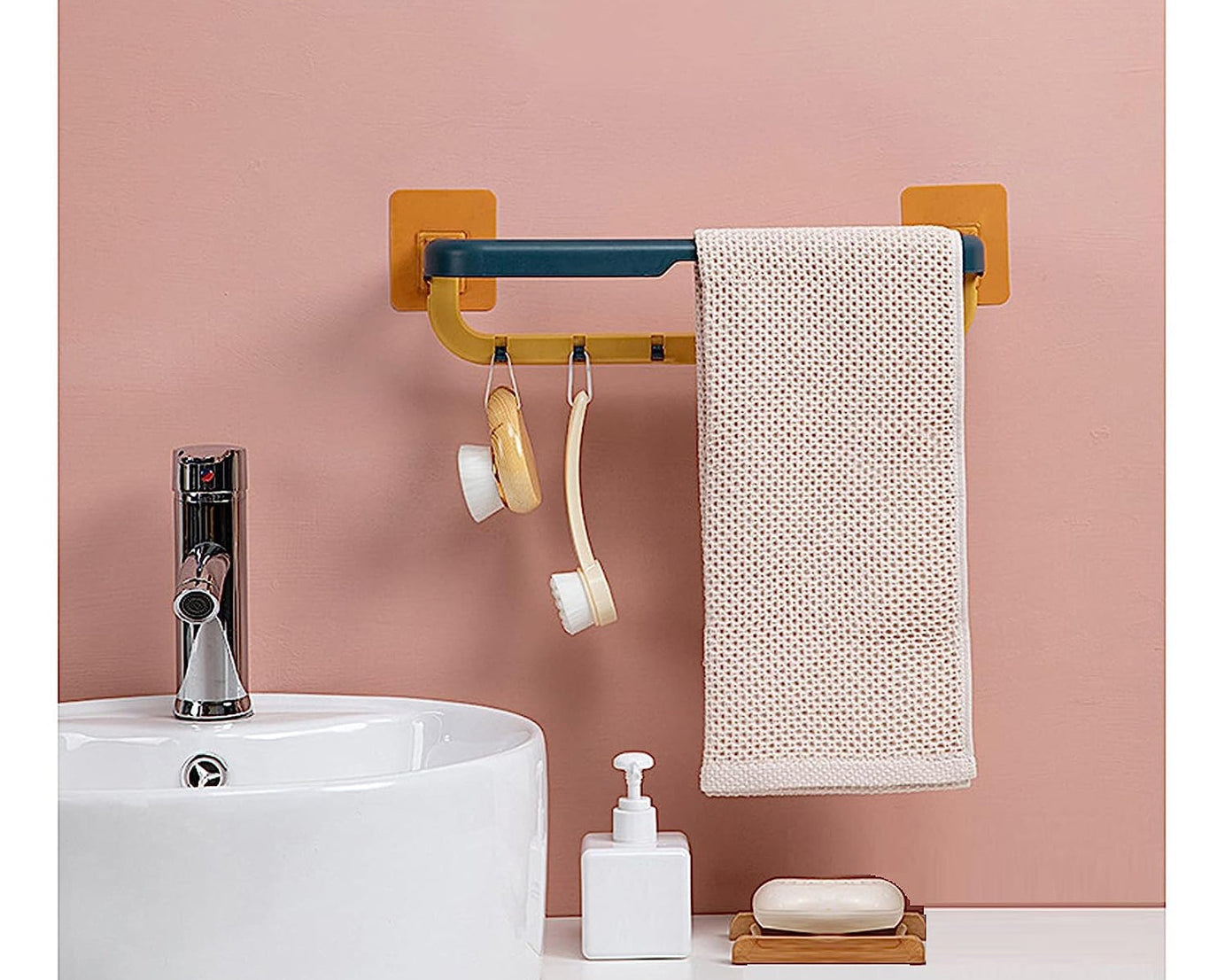 Multifunctional towel rack with hooks