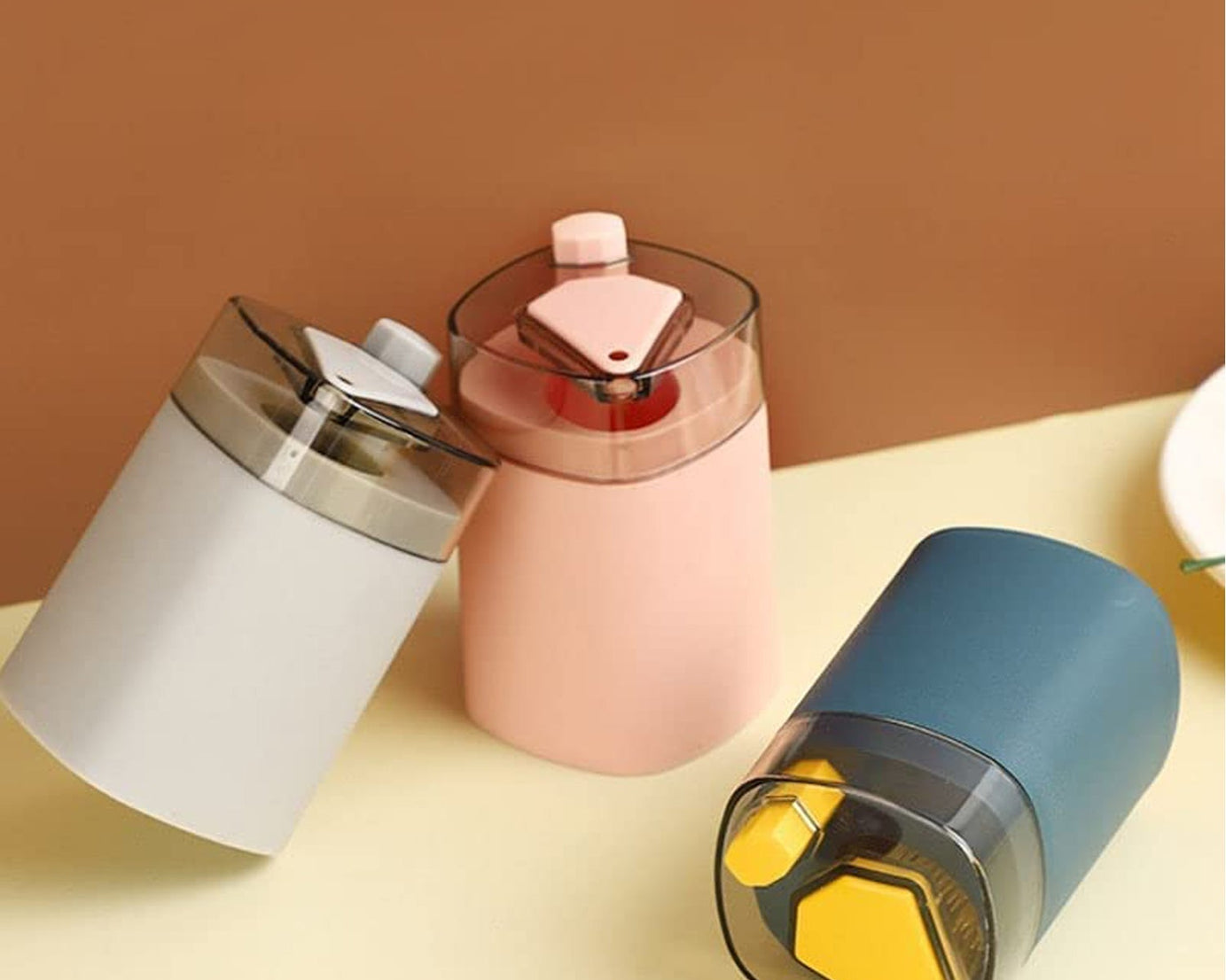 Toothpick Holder Dispenser, Pop-Up Automatic Toothpick Dispenser for Kitchen Restaurant Thickening Toothpicks Container Pocket Novelty, Safe Container Toothpick Storage Box.