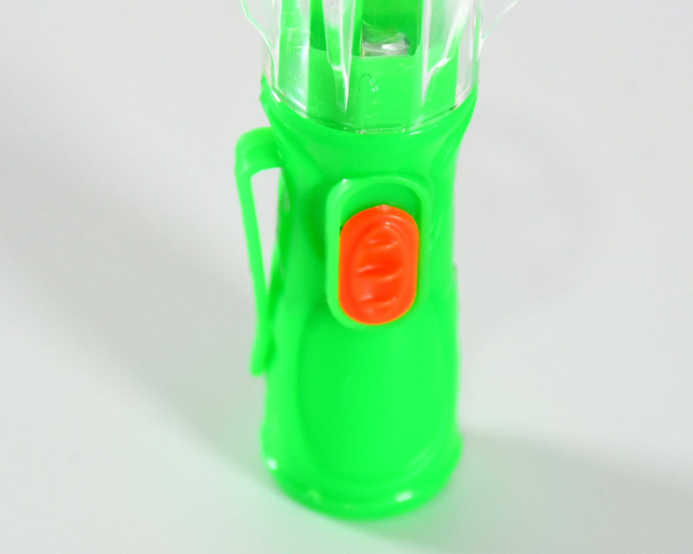 Small Plastic Torch for Kids, Plastic LED Flashlight Torch, Beautiful Attractive Good Gift Item, Pocket Torch for Kids (1 Pc)