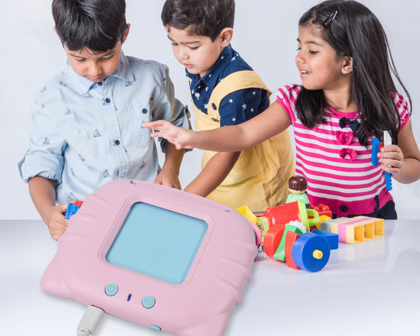 Preschool Learning Toys Flash Cards for Small Kids Educational Toys English Words Learning Machine for Kids with 224 Words, Birthday Gift for Kids Intelligent Electric Kids Language Card (1 Set)