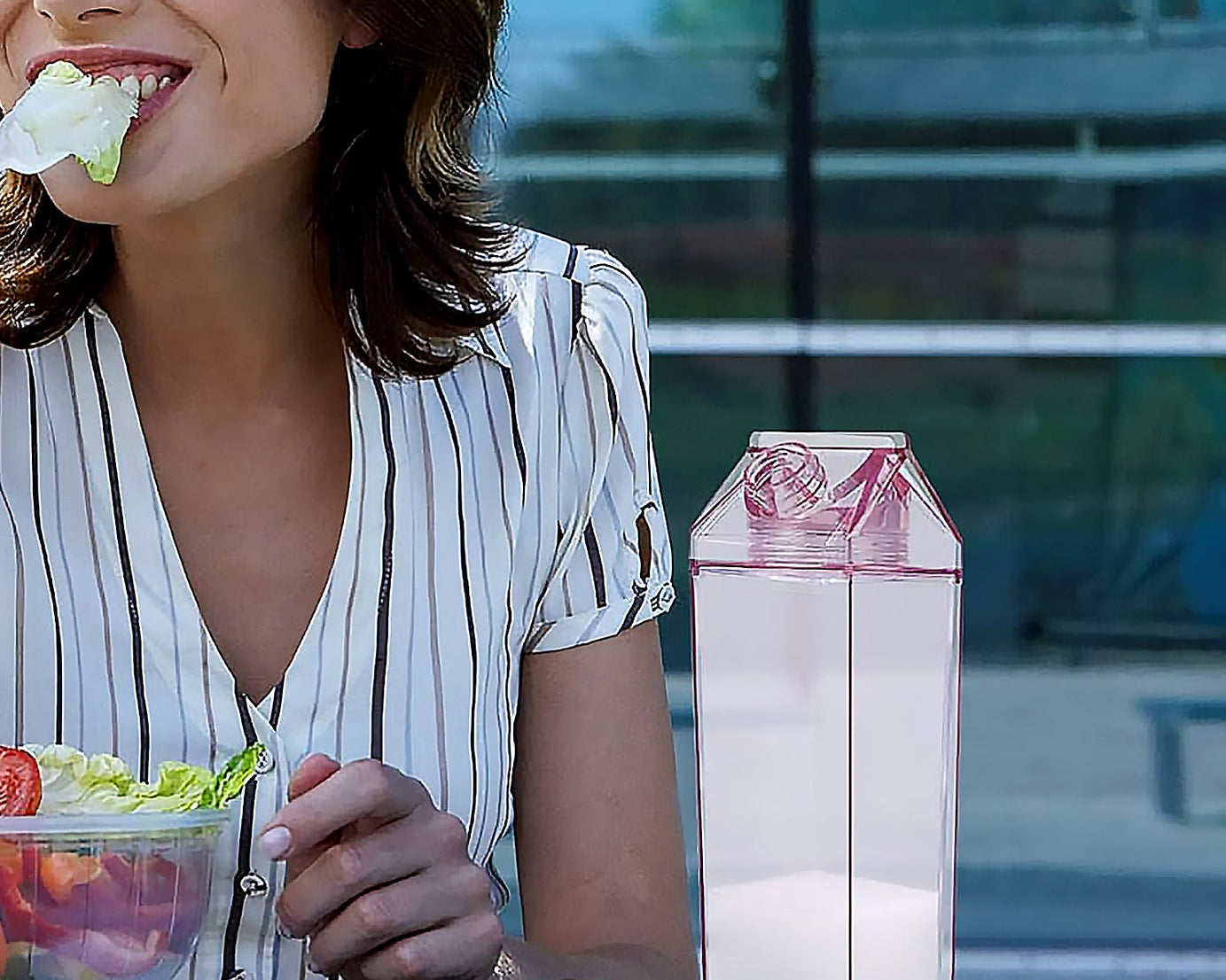 Plastic Milk Carton Colorful Clear Water Bottle, 17 Oz Portable Milk Box Leakproof Square Juice Bottle for Outdoor Sports Travel Camping