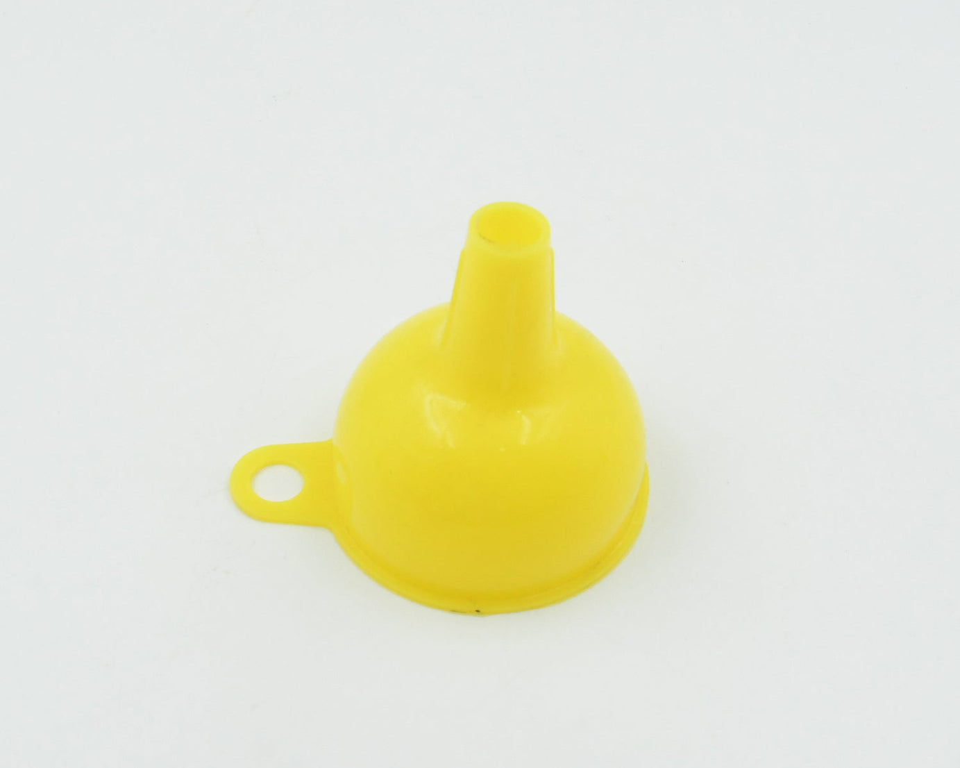 Food-Grade Silicone Funnel: Safe & Easy Transfer for Liquids & Grains (1 Pc)