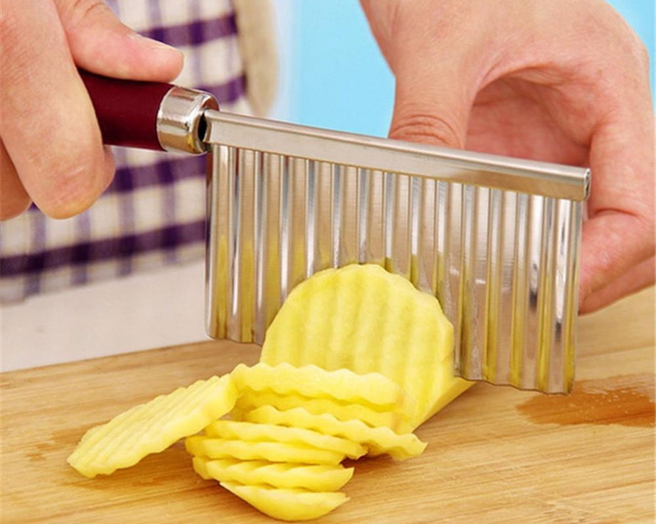 Crinkle cutter for veggies