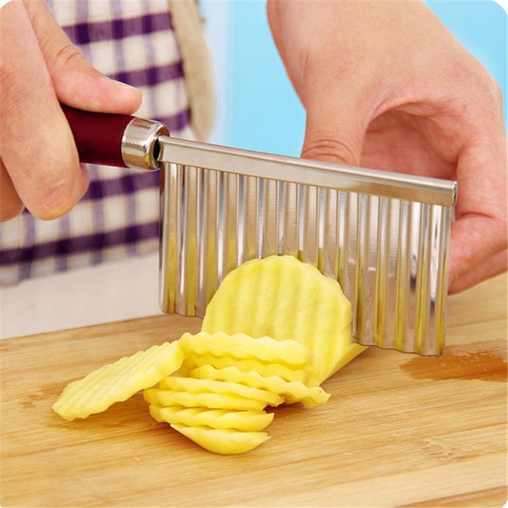 Crinkle cutter for veggies