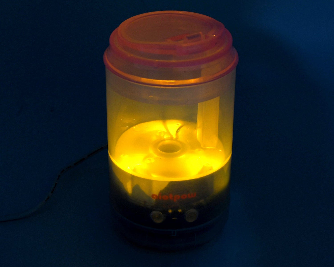 Portable cool Mini humidifier USB Power Supply, Air Humidifier, Mini Air Humidifier, Can add essential oil, Suitable for Study Room, Bedroom, Baby Room, Office, Car