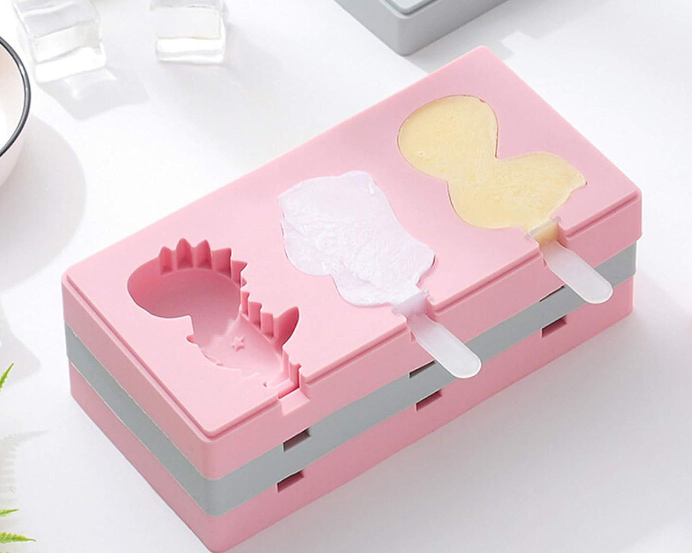 Silicone Popsicle Molds, Reusable Ice Cream Molds With Sticks And Lids. A Must-Have Popsicle Mold For Summer.