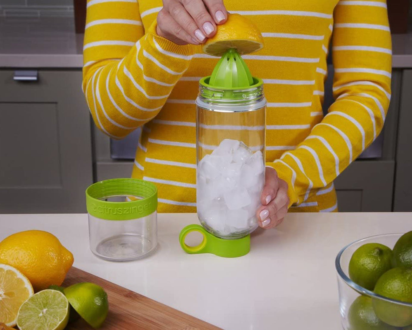 CITRUS JUICER BOTTLE INSTANT JUICE SPORTS BOTTLE  JUICE MAKER INFUSER BOTTLE