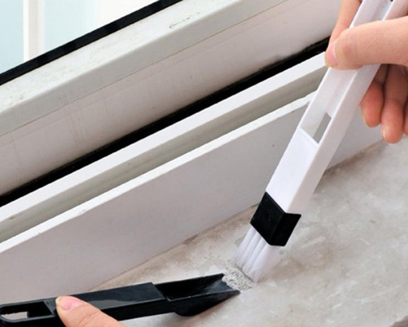 2 in 1 Multi-Function Plastic Window Slot Keyboard Wardrobe Dust Removal Cleaning Brush