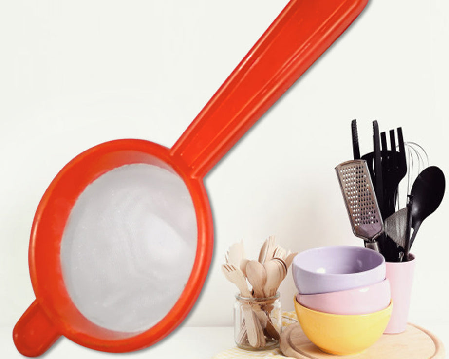 Variety of colored strainers for tea and coffee, convenient for use.