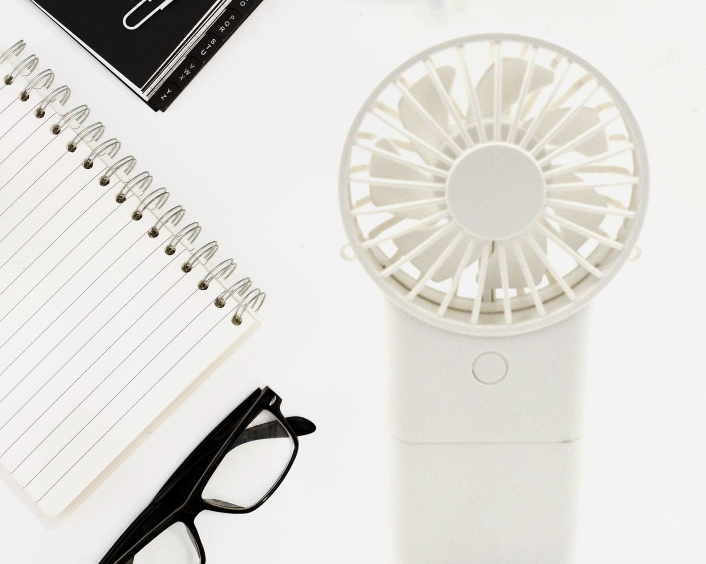 Portable Small Electric Fan, Handheld Fan With 3 Modes USB Rechargeable Mini Student Handheld Class Personal Fan (1 Pc)