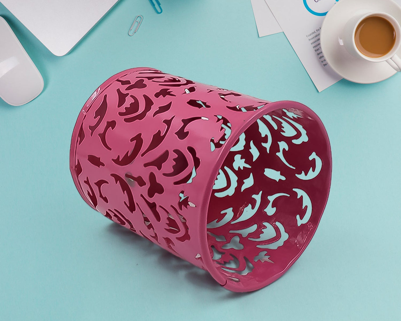 Metal Pen & Pencil Holder