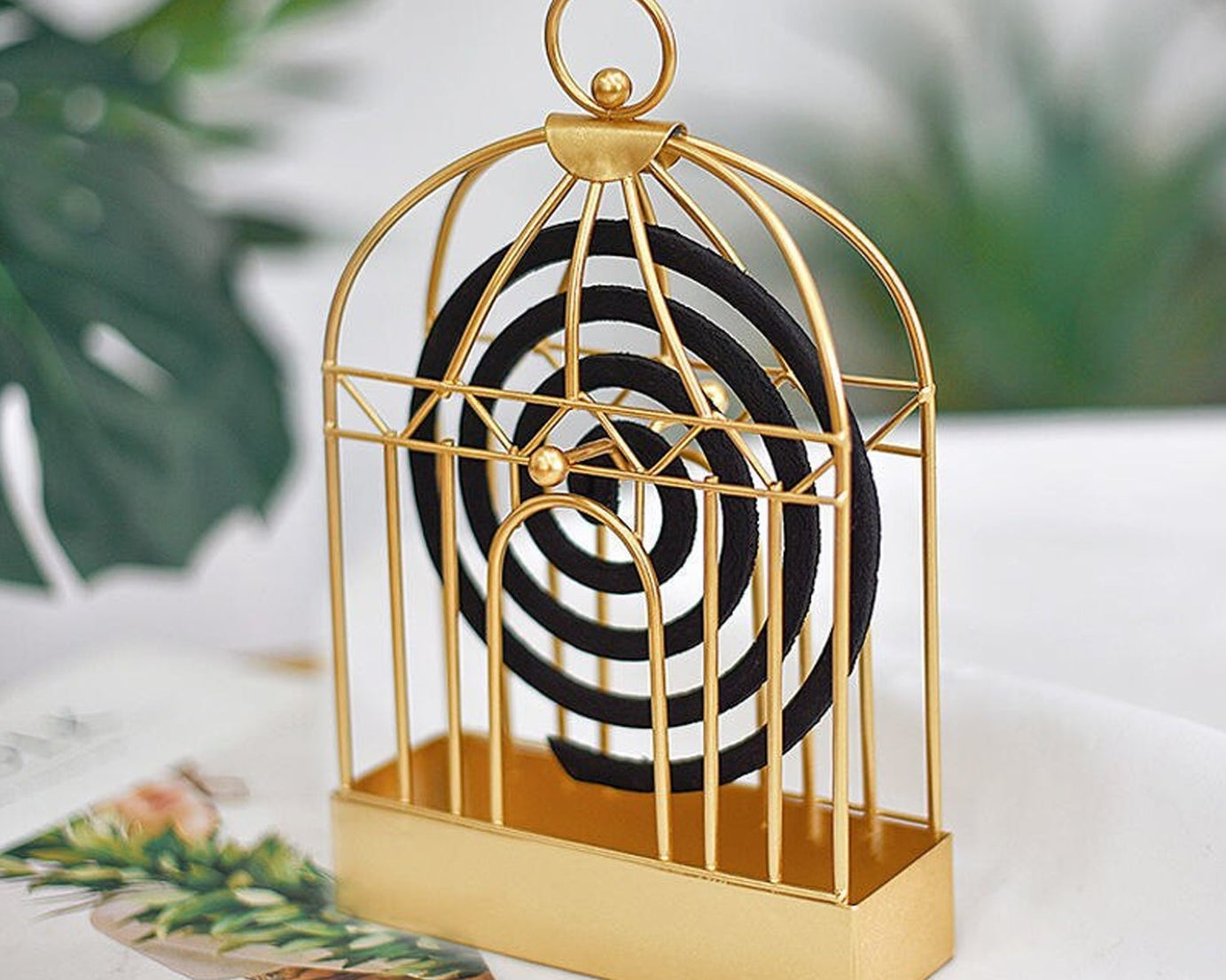 Household mosquito coil holder