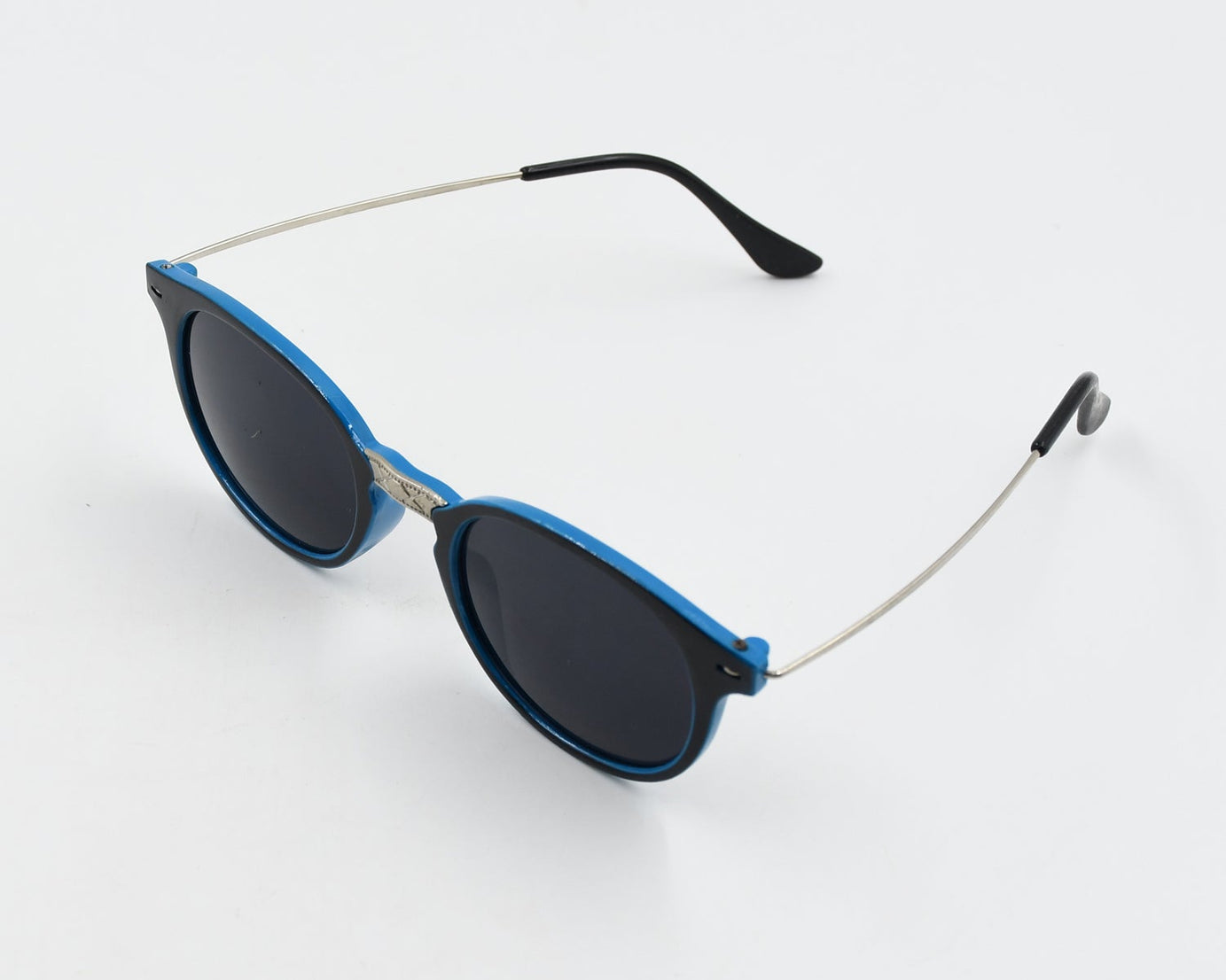 UV Protected Round Sunglasses, classic Sunglasses for Men & Women, Lightweight