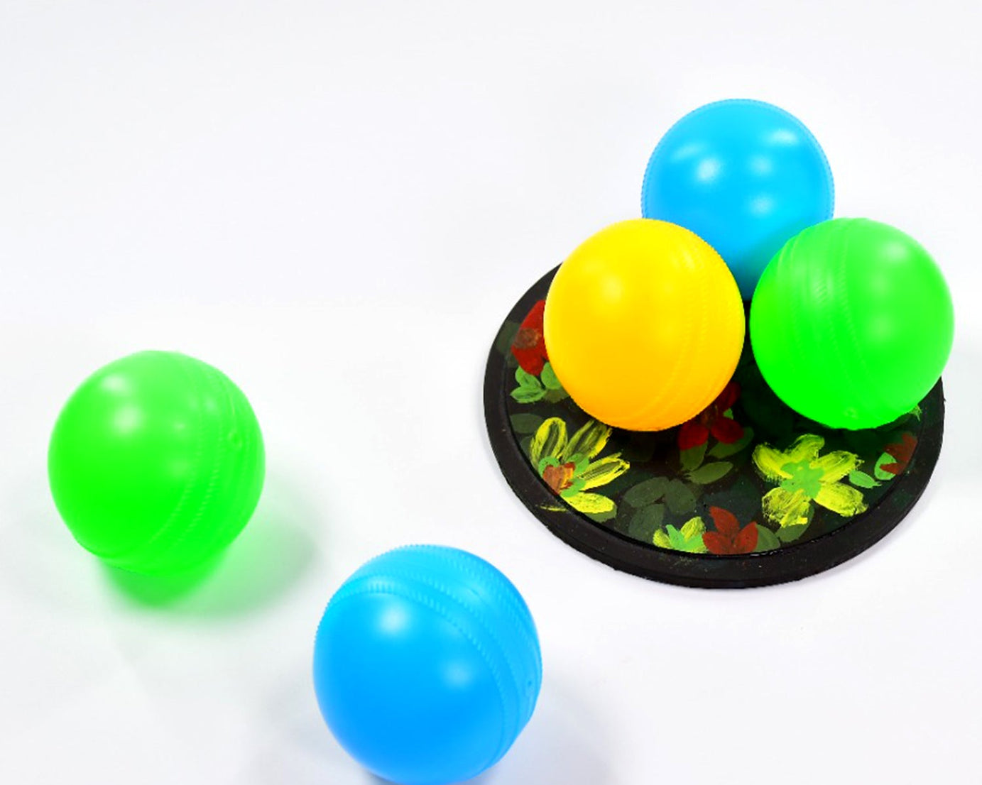 Multicolour balls for kids' play pits, safe and soft.