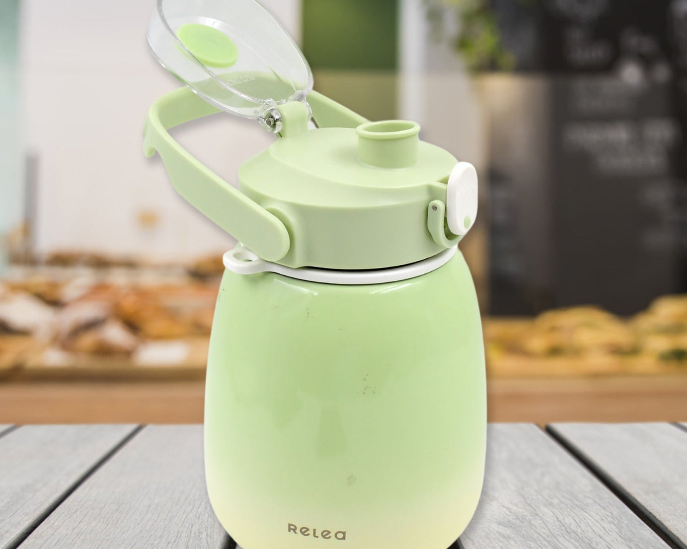 Vacuum Insulated Cup With Handle