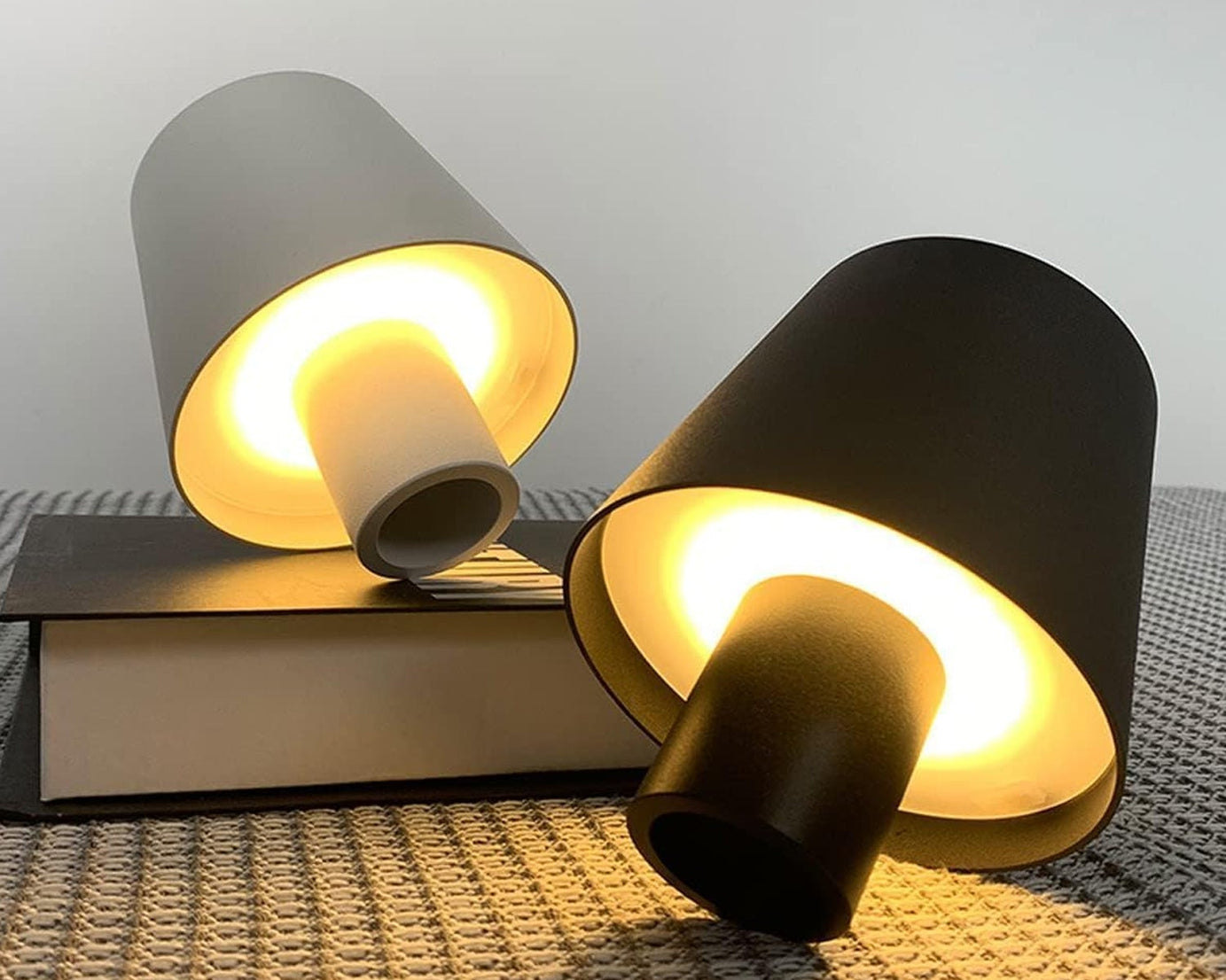 LED Dimmable Bottle Lamp 3 Color Temperature, Wireless Table Lamp for Indoor and Outdoor, USB Rechargeable Bottle Lamp for Family, Restaurant & Bar (1 Pc)