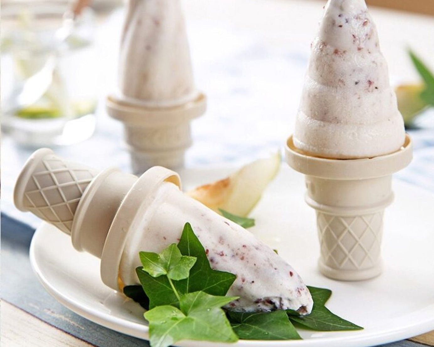 6 Pc ice candy maker Ice Cream Mold used for making ice-creams in all kinds of places including restaurants and ice-cream parlours etc.