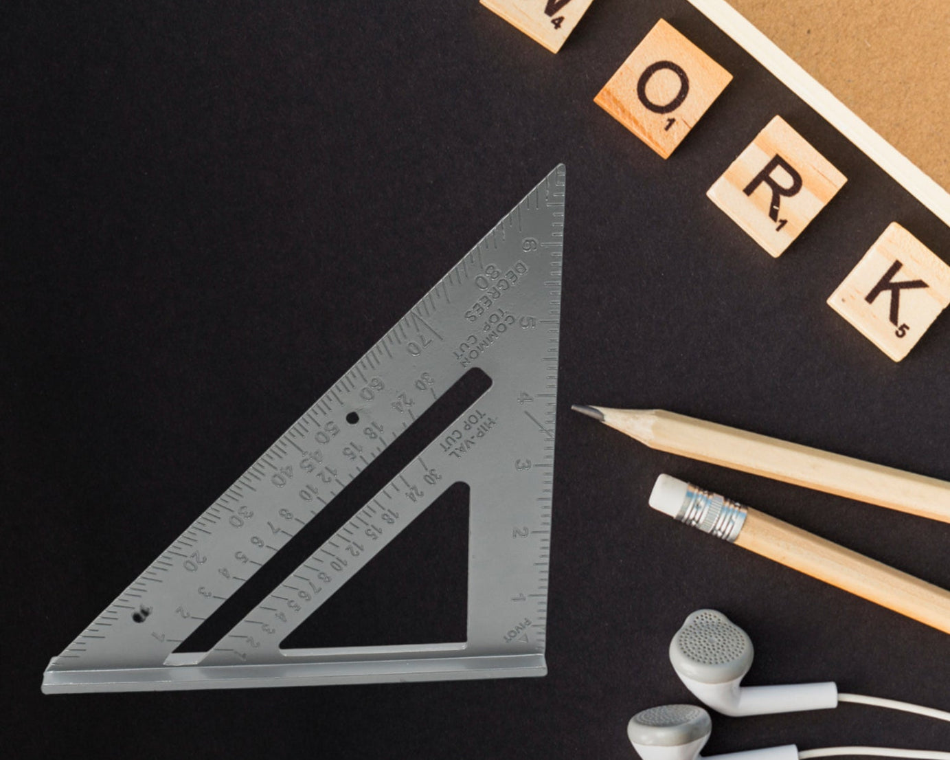 1559 Double Side Scale Triangle Measurement Hand Tool, 45 Degree Triangle Ruler, Home for Industry, Aluminum Alloy Rafter Square 7-Inch Length