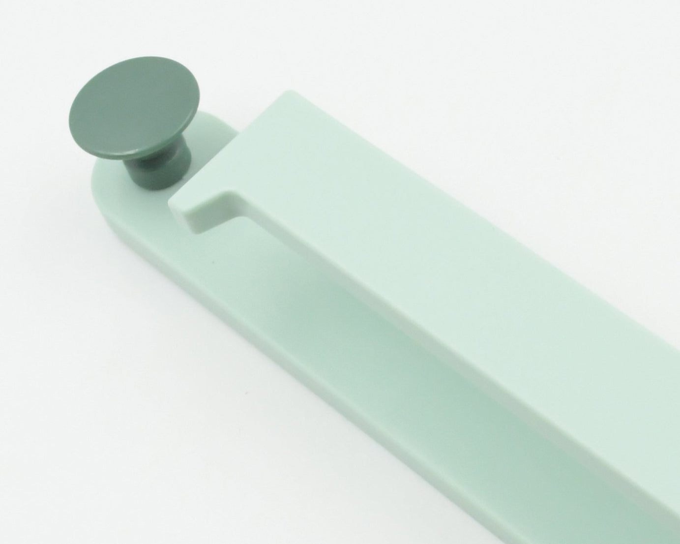 Modern Wall Rack: Round Hook Towel Holder (Durable Plastic, 1 Pc)