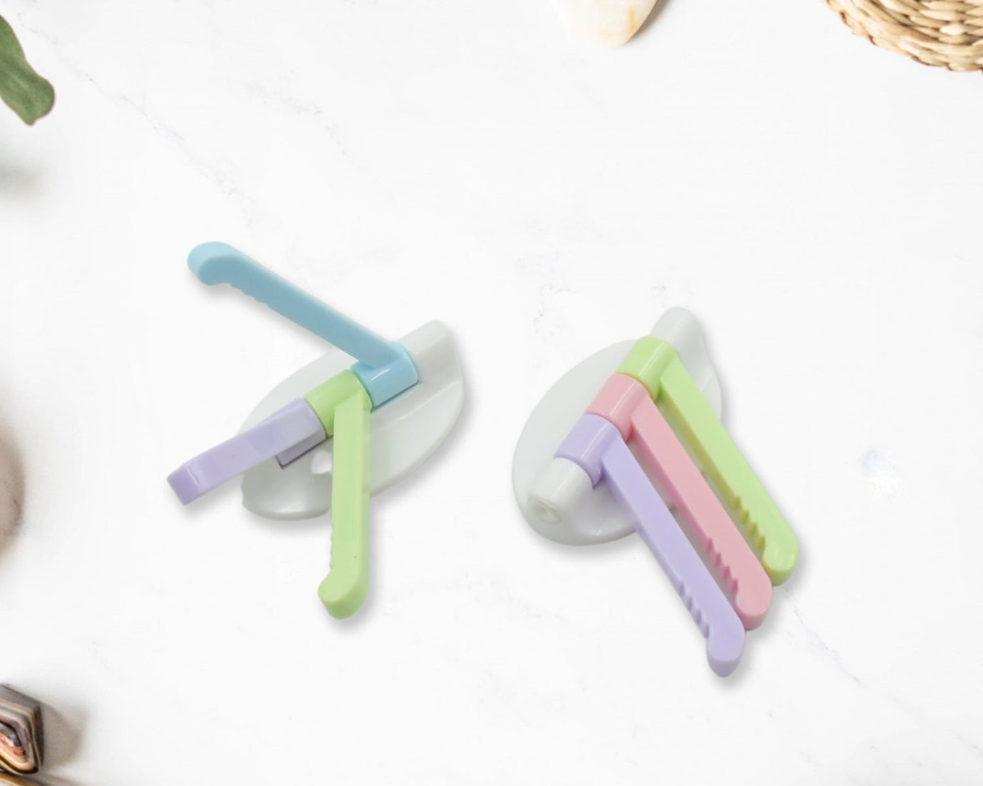 MULTIPURPOSE STRONG HOOK SELF-ADHESIVE HOOKS FOR WALL HEAVY PLASTIC HOOK, STICKY HOOK HOUSEHOLD FOR HOME , DECORATIVE HOOKS, BATHROOM & ALL TYPE WALL USE HOOK , SUITABLE FOR BATHROOM, KITCHEN, OFFICE