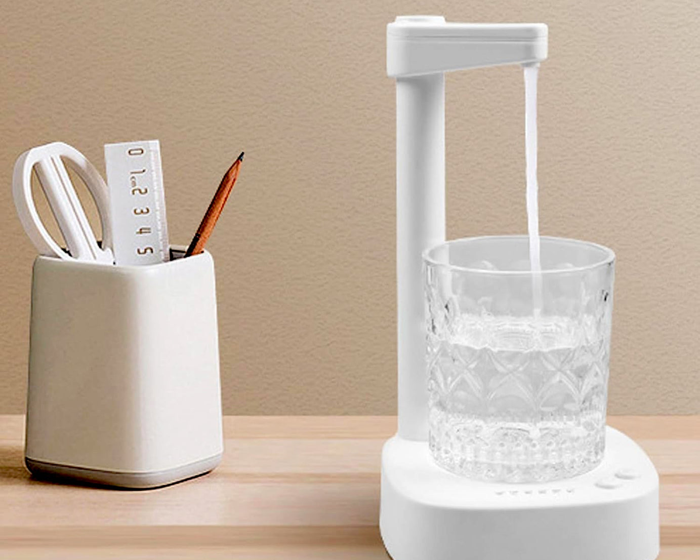 USB Charging, Desktop Water Bottle Dispenser, Intelligent Desktop Water Pump With Small Pipe, One Button Operation, Smart Table Bedside Water Dispenser, Desk Water Dispenser for Home, Office, Outdoor, Camping