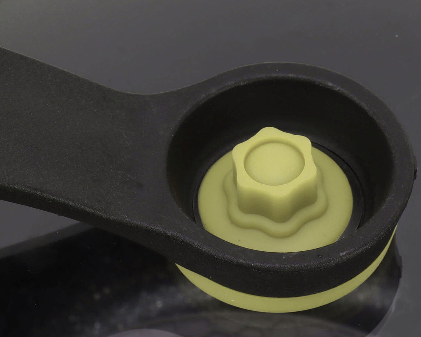 Pressure Cooker Valve & Handle (1 Pc): Replacement Parts, Kitchen Tool