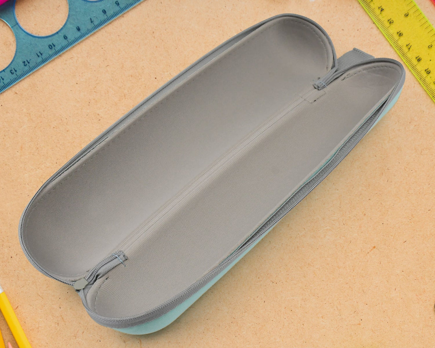 Portable Multipurpose Zip Pouch Bag (1 Pc&nbsp; / 30 Cm)