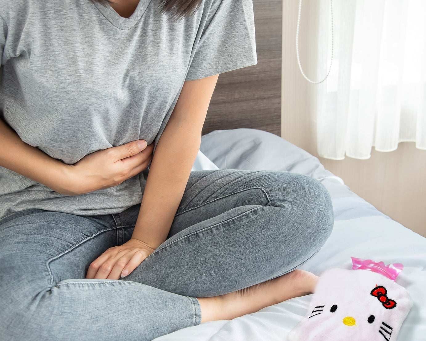 White Hello Kitty hot water bag for neck and shoulder