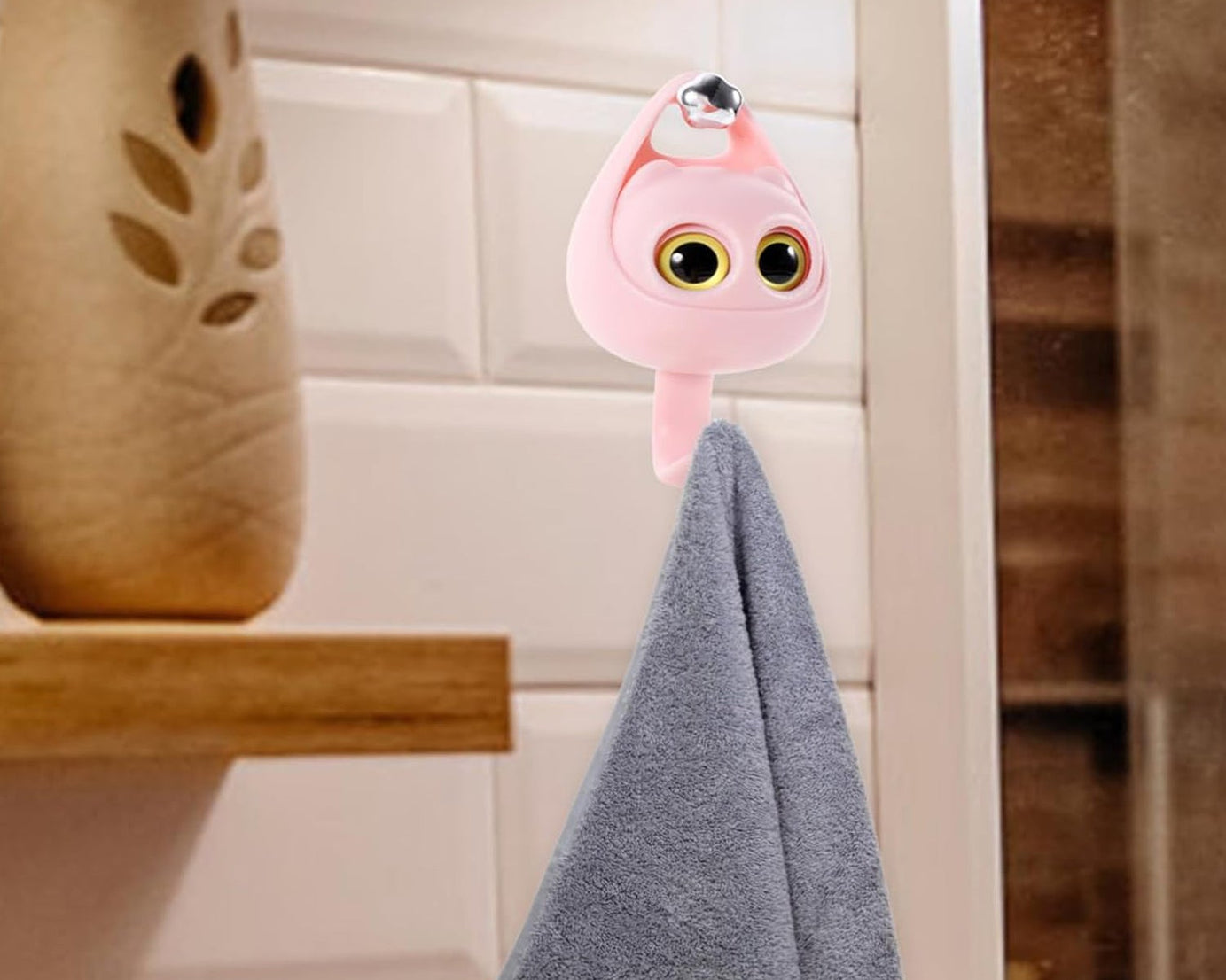 MeowWink Coat Hanger
