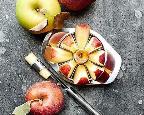 Sturdy apple cutter with ergonomic handle and sharp blades