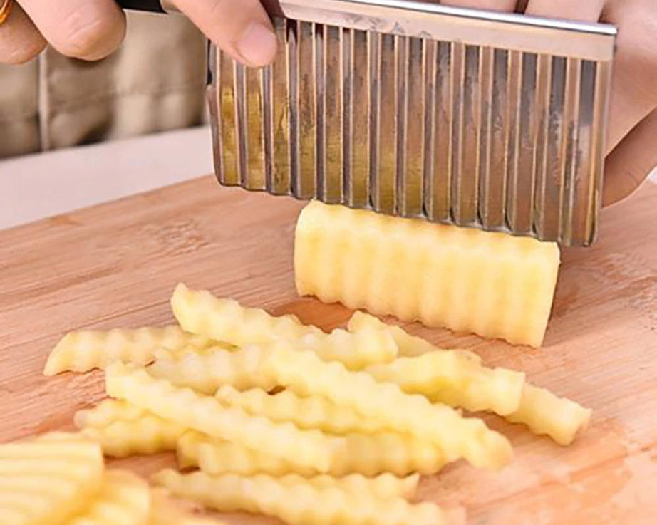 Stainless steel crinkle cutter