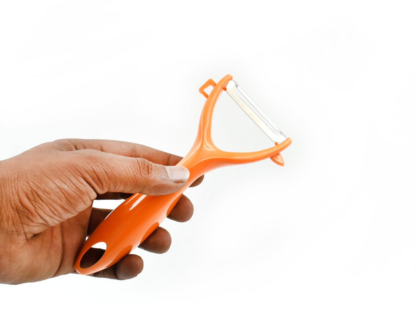 Sharp vegetable and fruit peeler for efficient peeling in the kitchen.