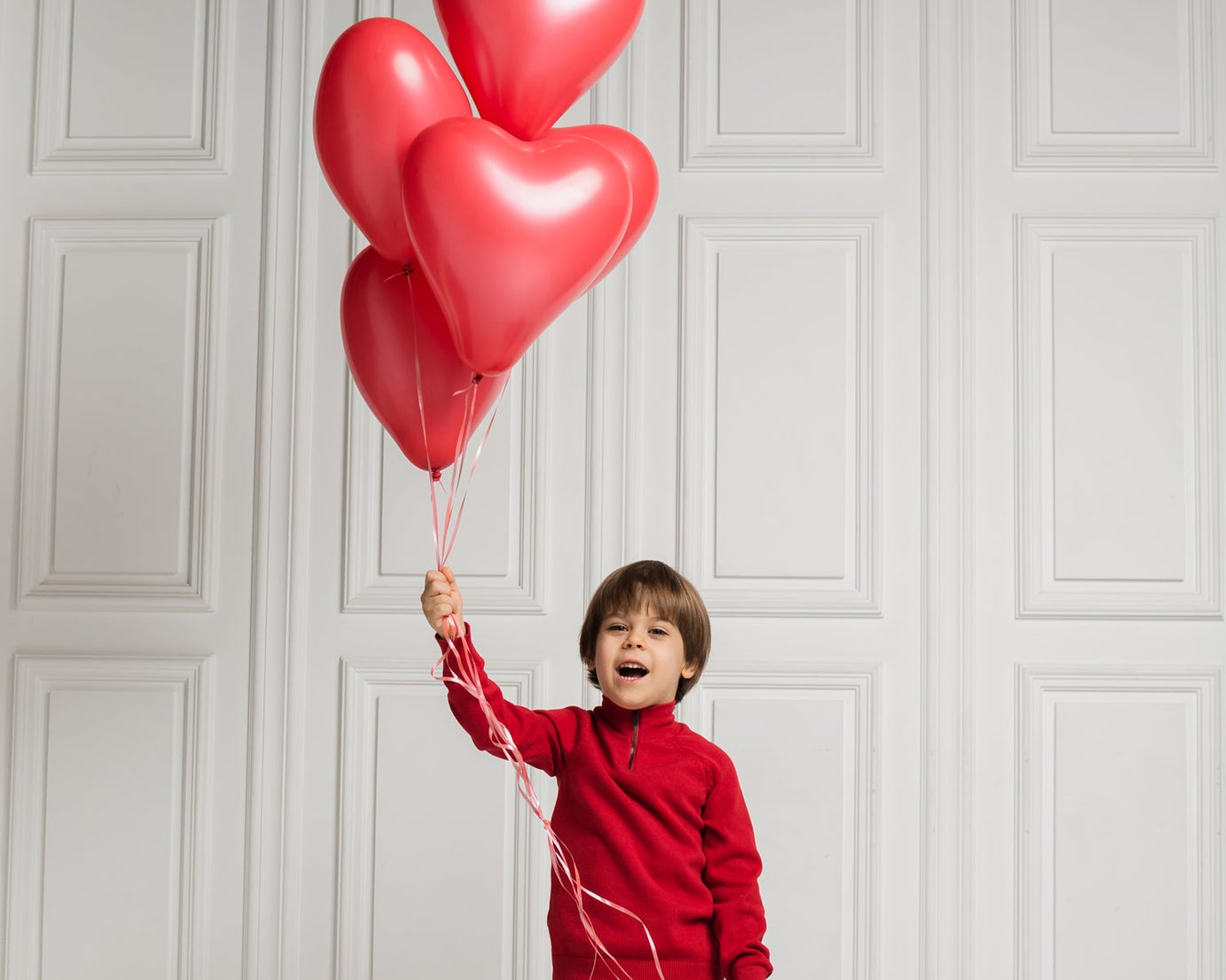 Heart shaped balloons Kinds of Rainbow Party Latex Balloons for Birthday / Anniversary / Valentine's / Wedding / Engagement Party Decoration Multicolor (4 Pcs Set)