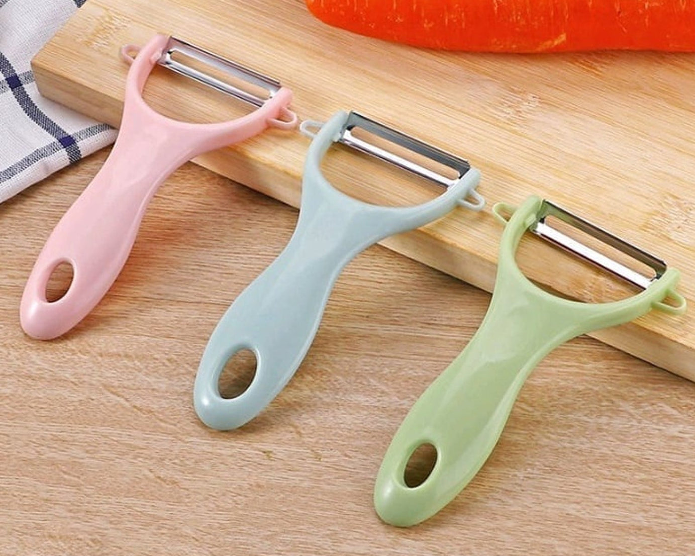Plastic Kitchen Peeler - Green & Classic Stainless Steel 3-Piece Knife Set Combo