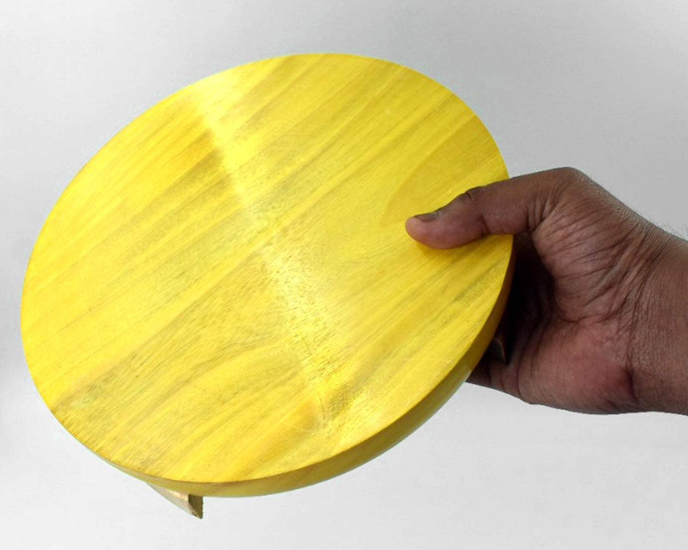 Round roti maker with efficient performance