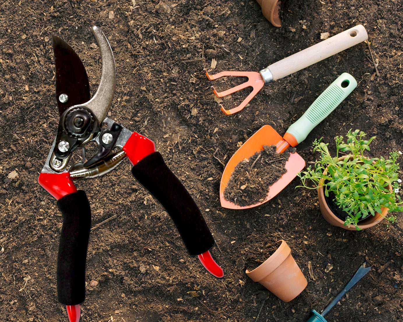 21cm sharp red garden shears for pruning plants