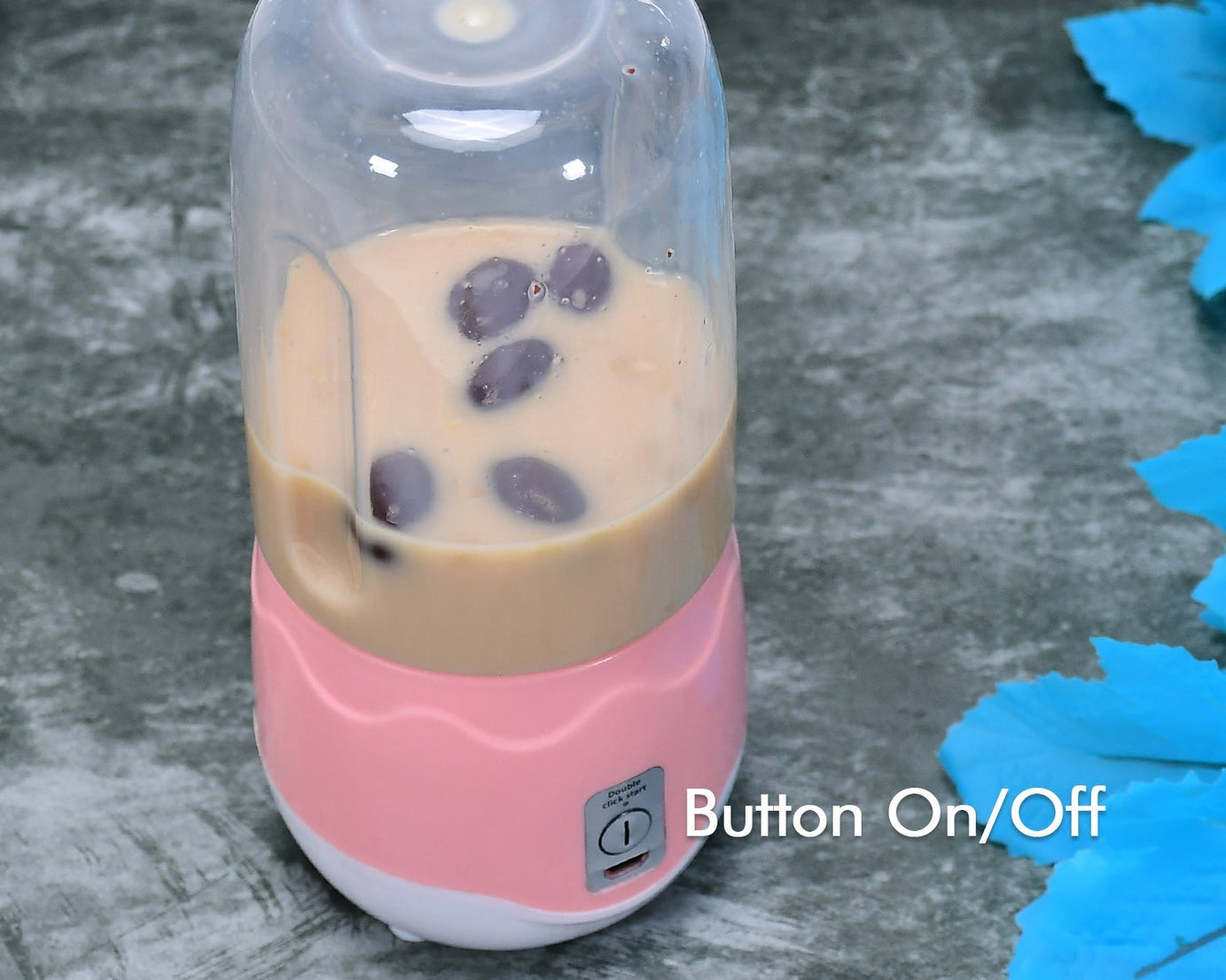 Portable blender with powerful 4 blades.