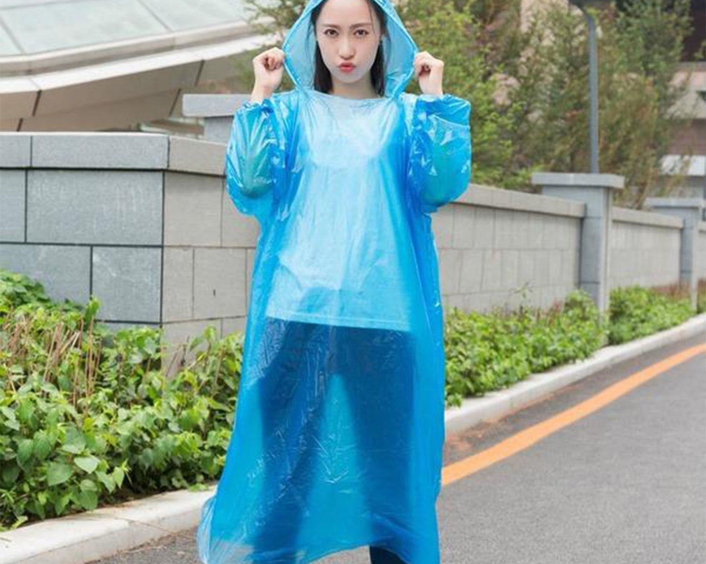 Rain coat for temporary use