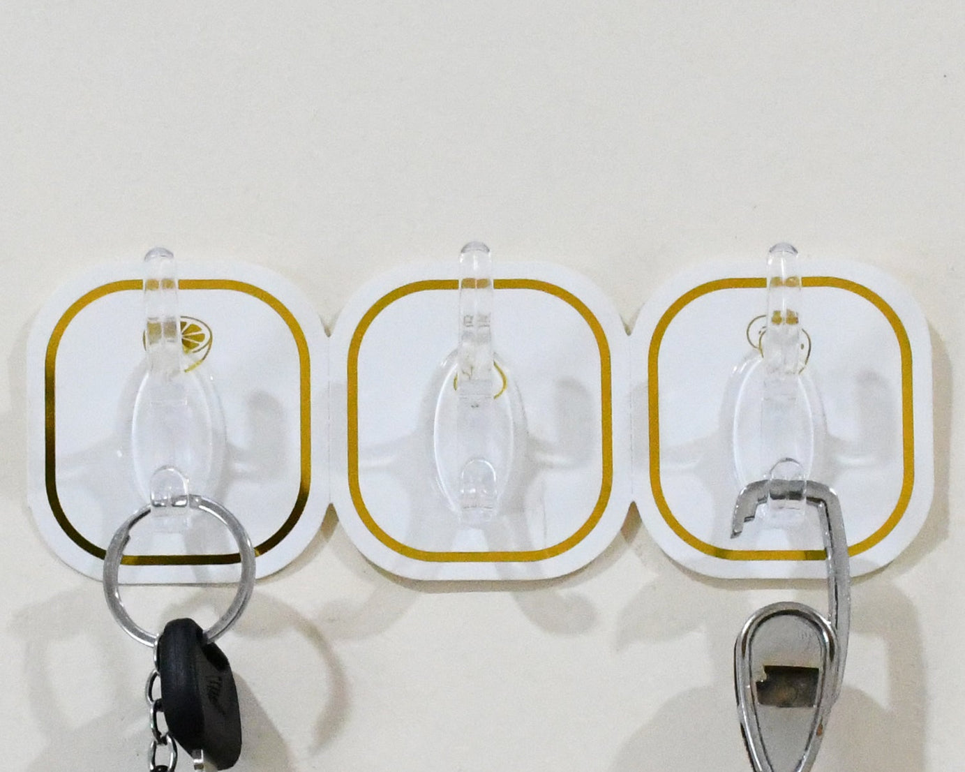 TRANSPARENT ADHESIVE WALL HOOK (6 PCS SET)
