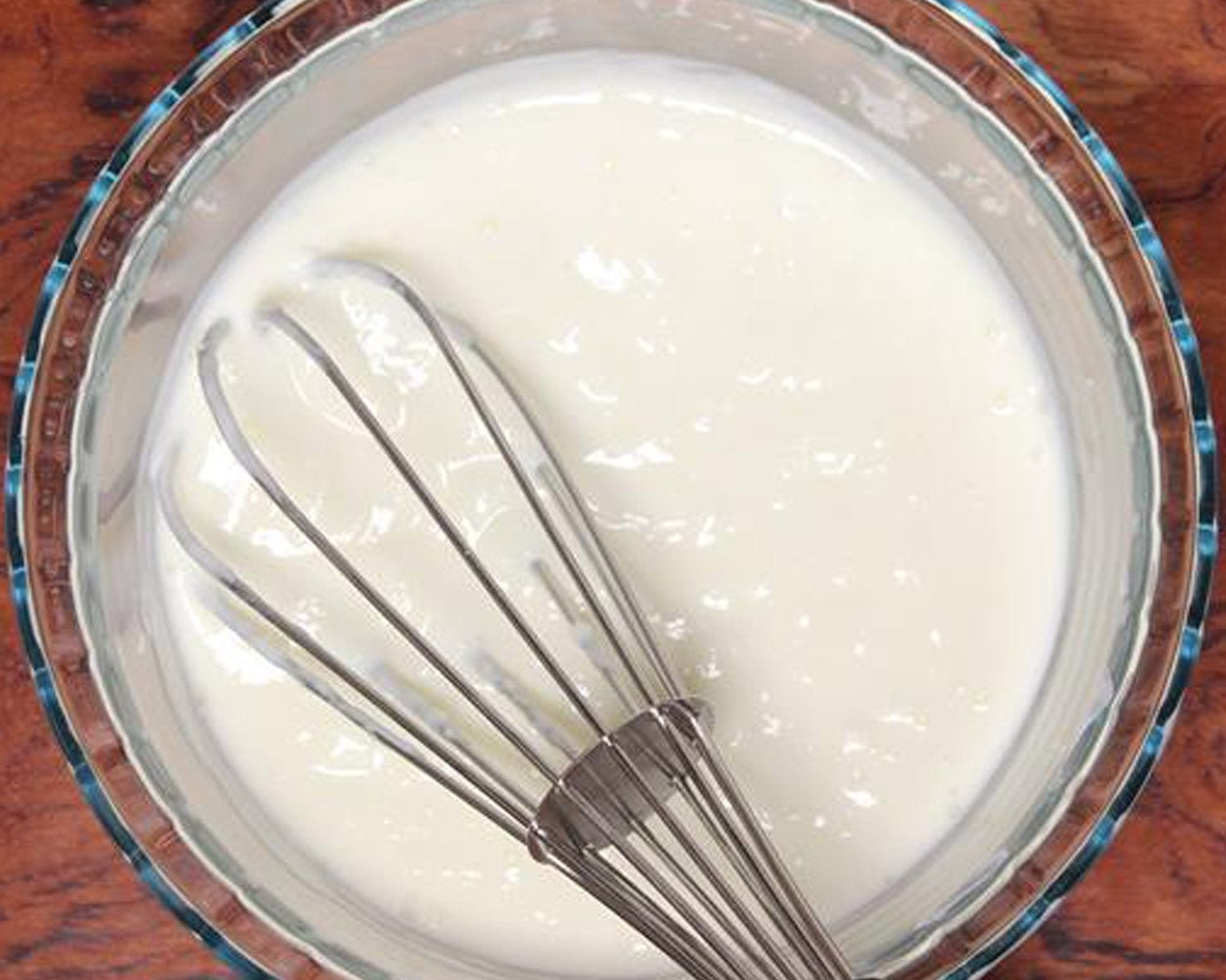 Stainless steel whisk with a comfortable handle