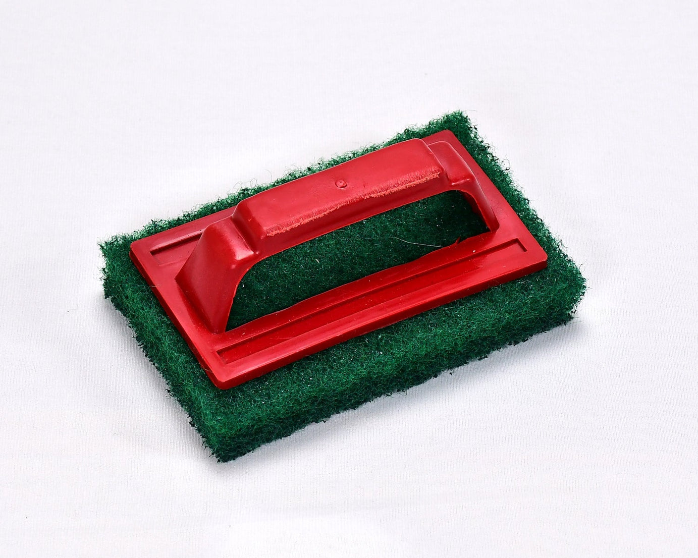 Tile cleaning brush with handle
