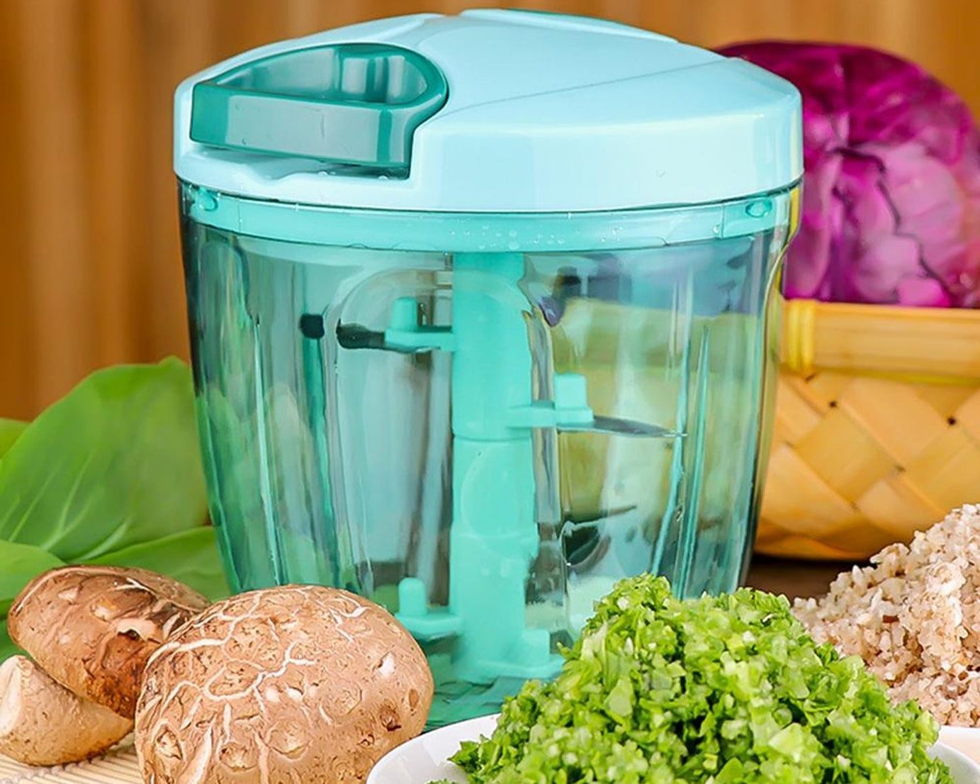 Stainless steel vegetable chopper with 5 blades