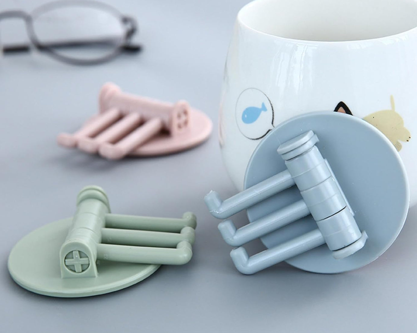 Sticky Hook Household Strong Punch-Free Hook, 180°Foldable Multi-Function Rotatable Hook with 3 Hooks, Suitable for Bathroom, Kitchen, Office (1 Pc)