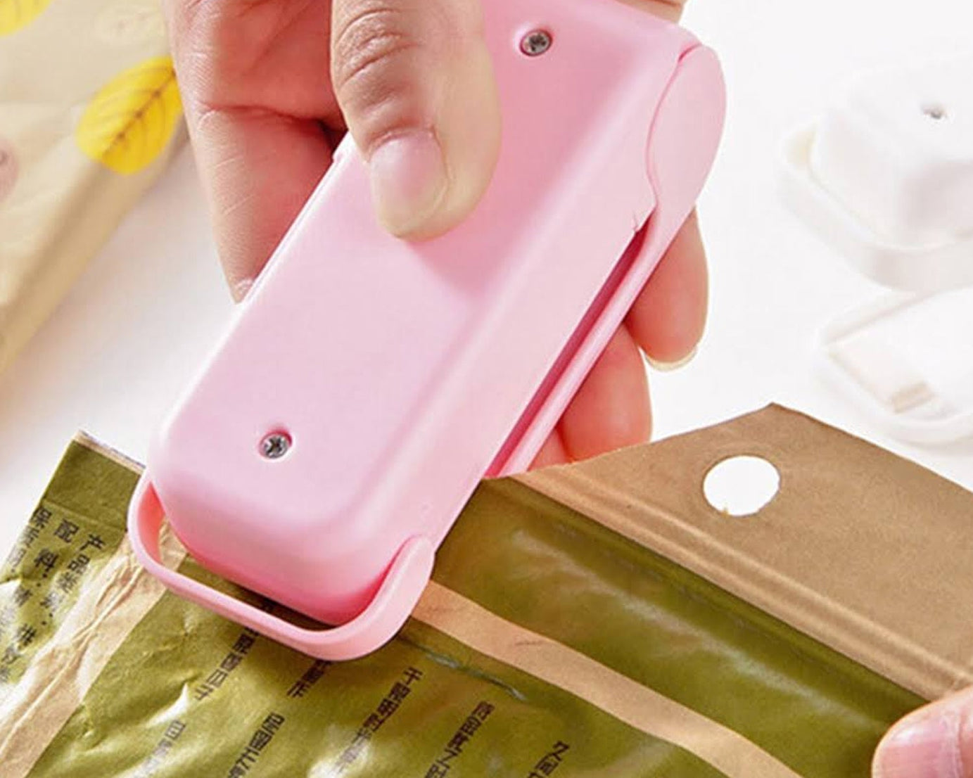 Mini bag sealing machine portable