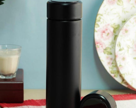 Smart water bottle with double steel walls, full view