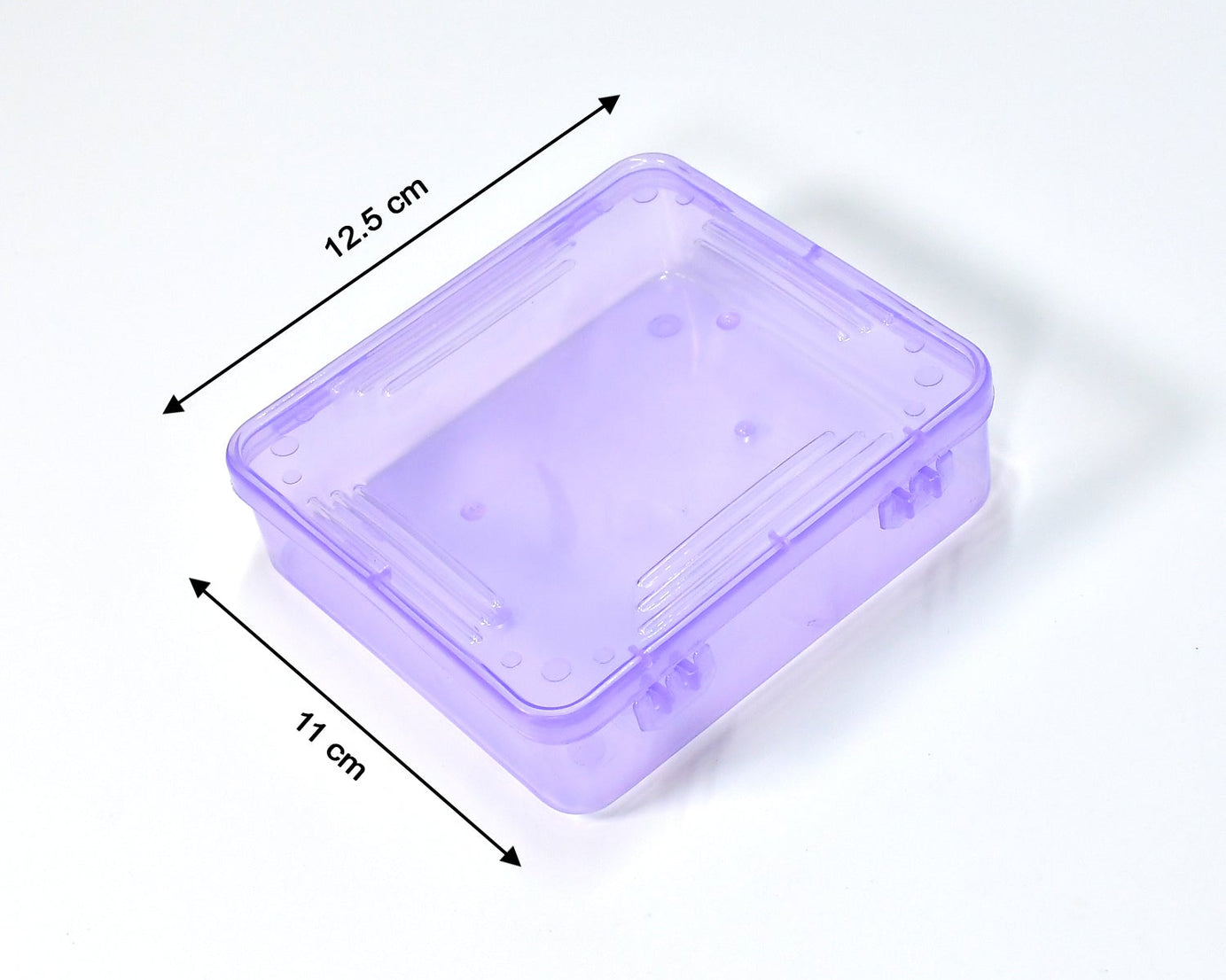 Storage container made of plastic for versatile use